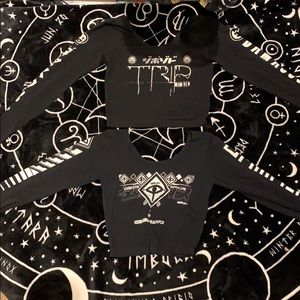 Damascus fitted crop tops